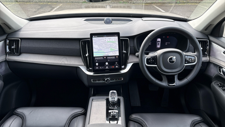 Volvo XC90 2.0 T8 PHEV Ultra Dark 5dr AWD Geartronic Estate